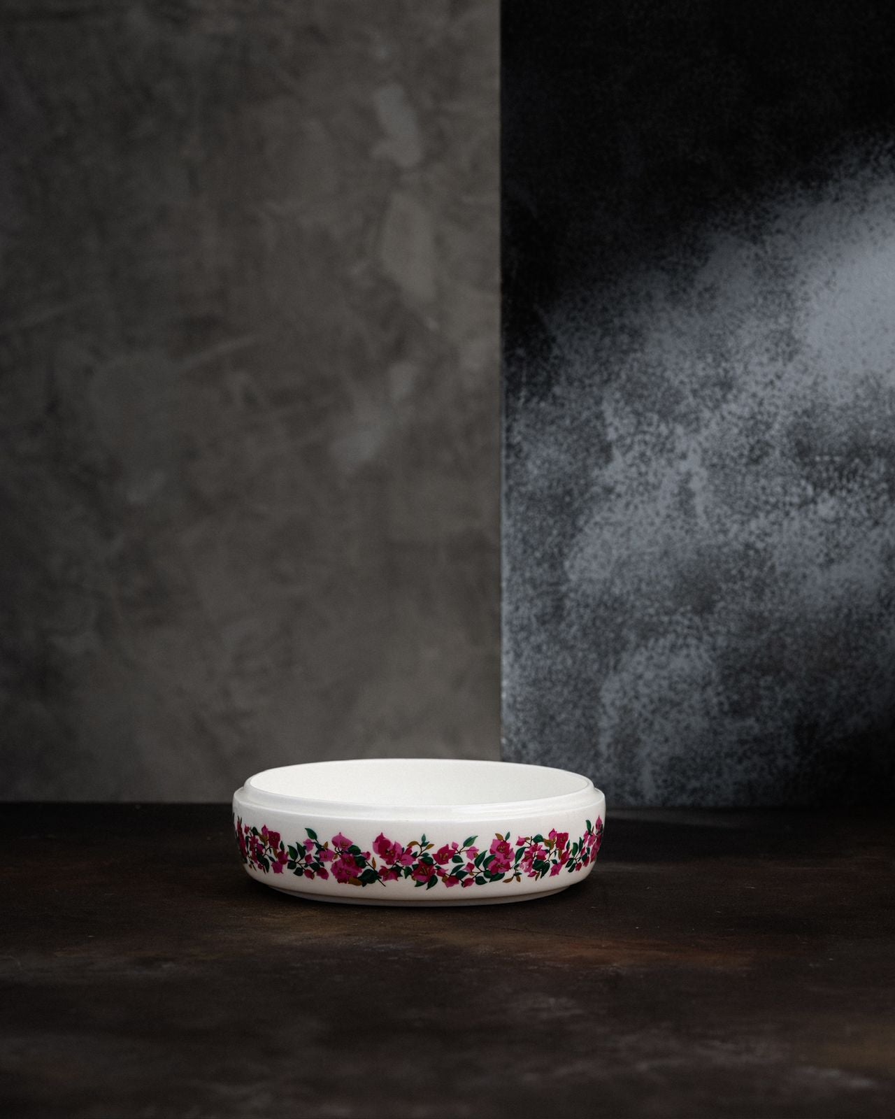 Ceramic bowl with floral design