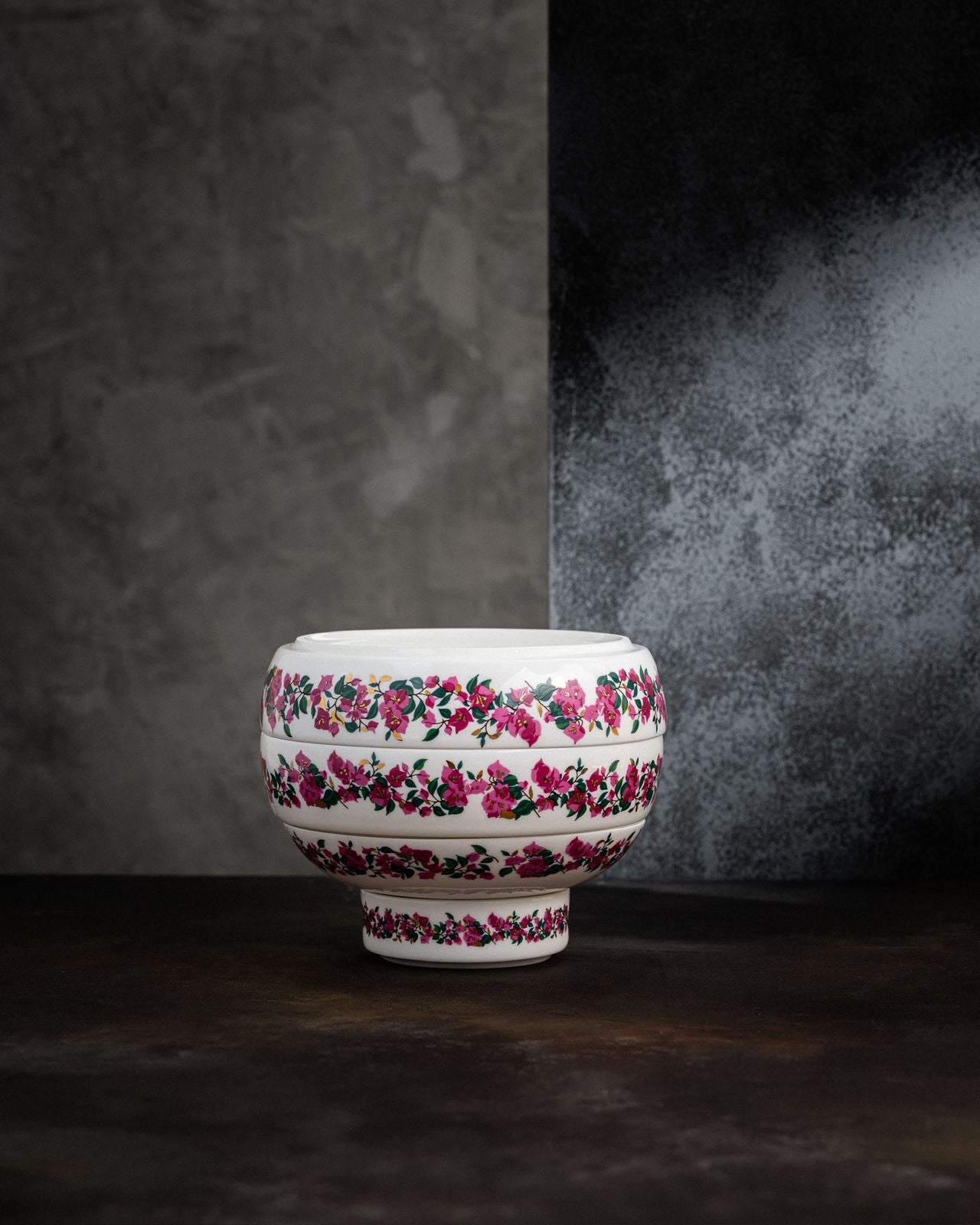 Decorative ceramic pot with floral pattern