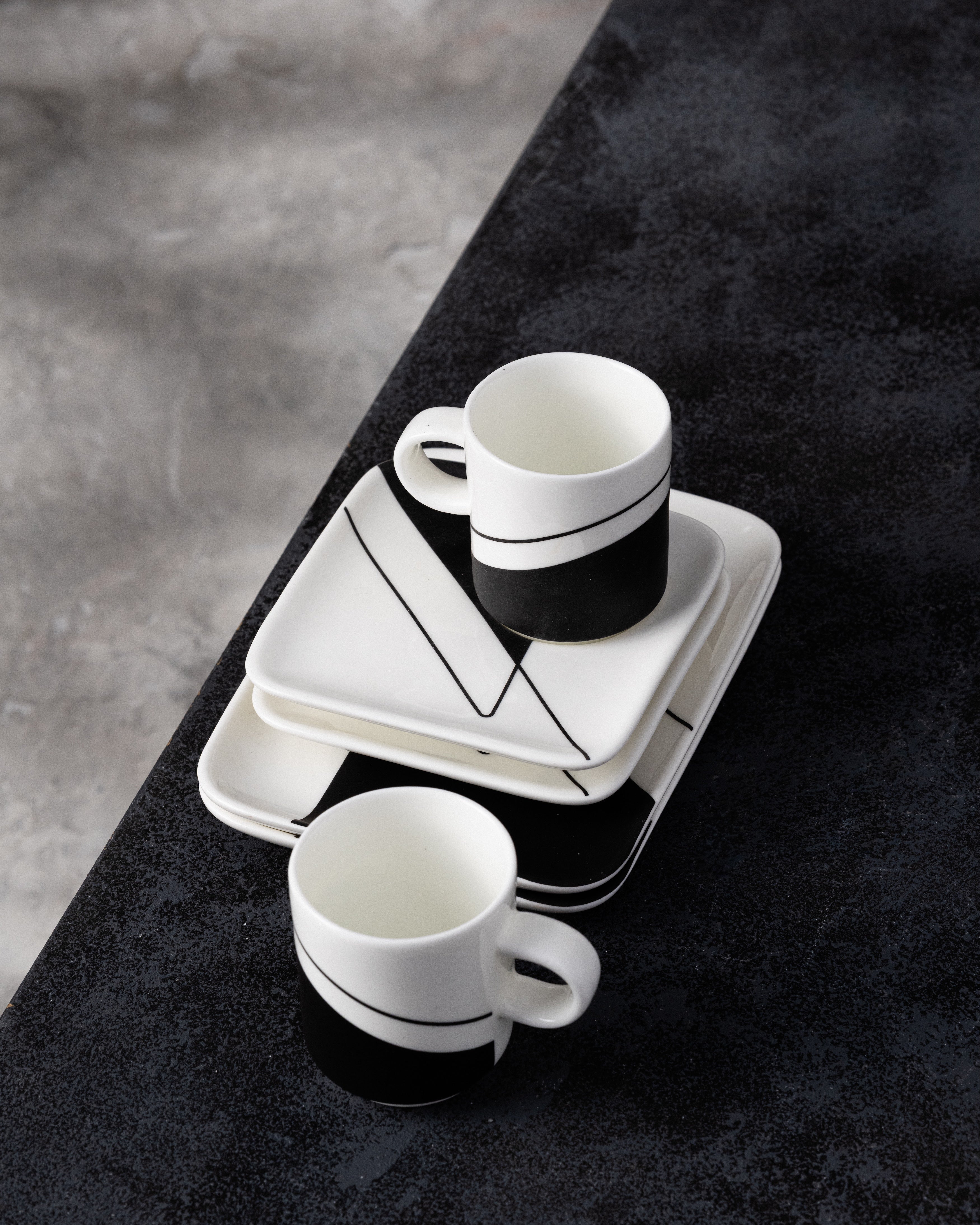 Black and White Tea Cup & Saucer (Set of 4) | Fine Bone China